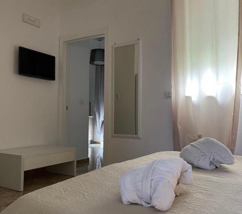 Esperanto B&B Бари Экстерьер фото