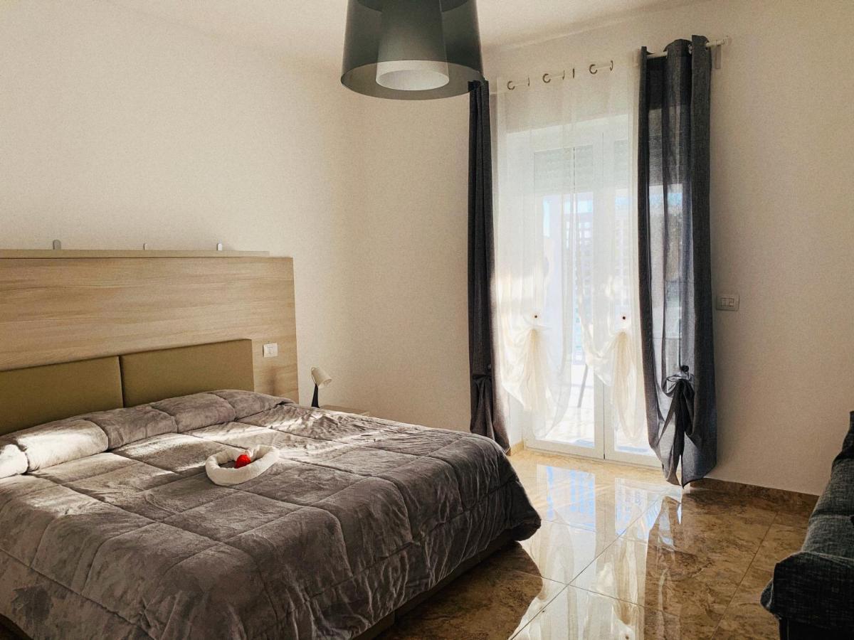 Esperanto B&B Бари Экстерьер фото